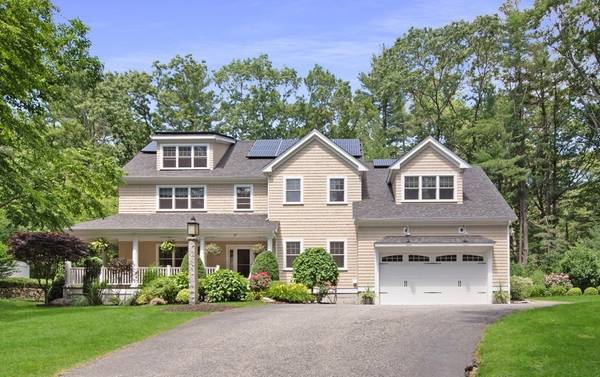 37 Beaver Pond Rd, Beverly, MA 01915