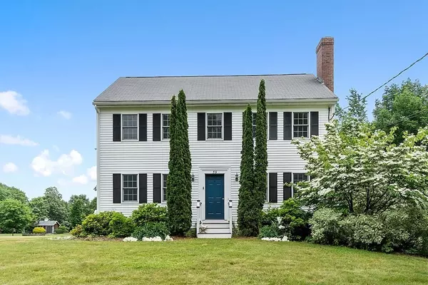 59 Shattuck St, Pepperell, MA 01463