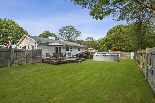 7 Prince Henry, Falmouth, MA 02536