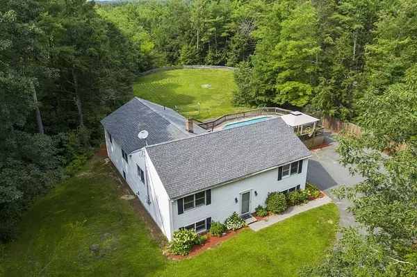 590 Doe Valley Rd, Athol, MA 01331