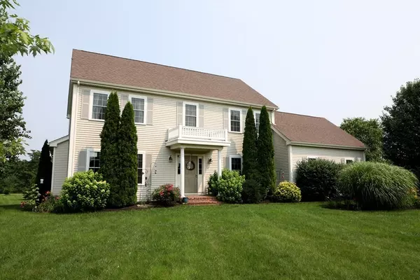 15 Cedar Pond Road, Lakeville, MA 02347