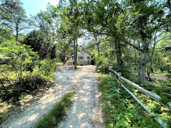 854 Harwich Rd, Brewster, MA 02631