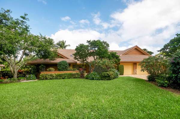 4441 Woodfield BLVD, Boca Raton, FL 33434