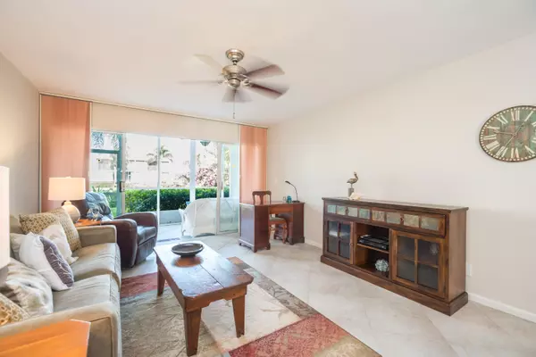 Tequesta, FL 33469,11 Garden ST 105