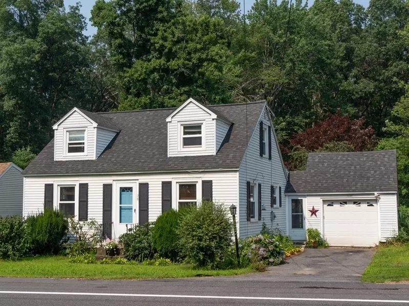 38 Congamond Road, Southwick, MA 01077