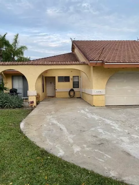 Boca Raton, FL 33431,4498 NE 5th AVE