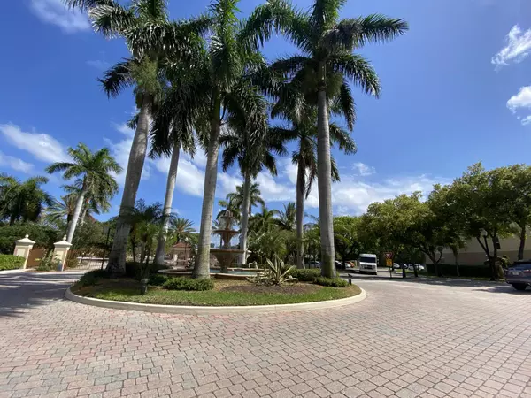 Boynton Beach, FL 33435,420 Villa CIR 420