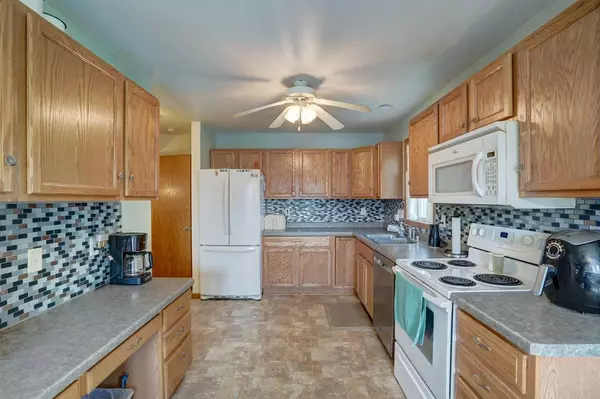 Waterloo, WI 53594,730 Bluegrass Tr