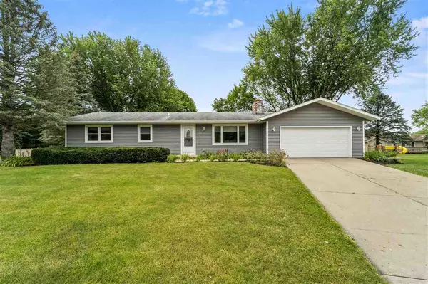 527 Margaret Ct, Sun Prairie, WI 53590