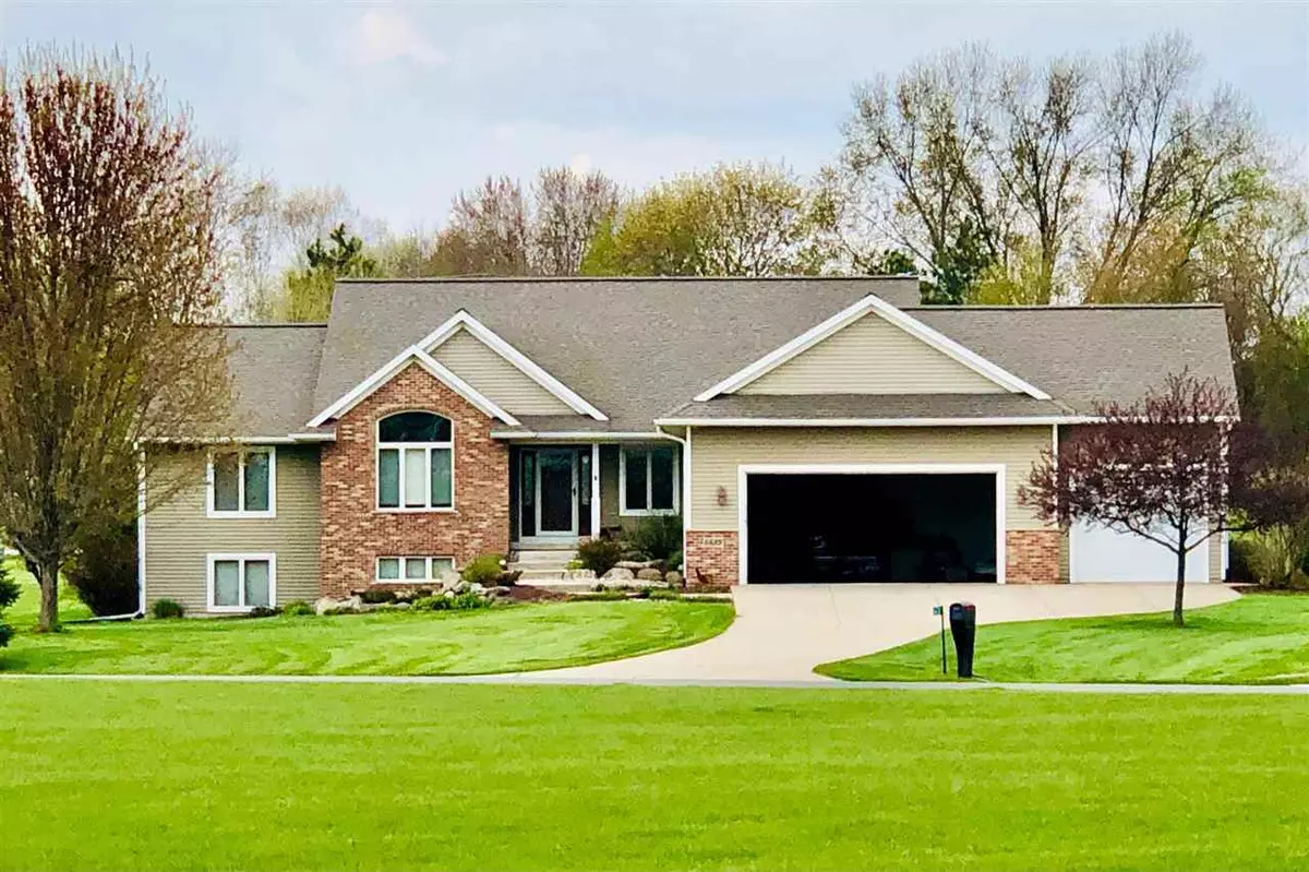 Deforest, WI 53532,6639 Millstone Cir