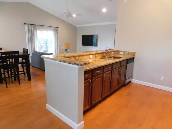 Jupiter, FL 33458,109 Stillwater CIR