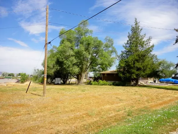 Corinne, UT 84307,2595 N 4100 W