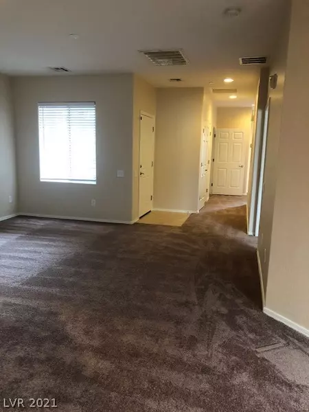 6868 Sky Pointe Drive #2092, Las Vegas, NV 89131