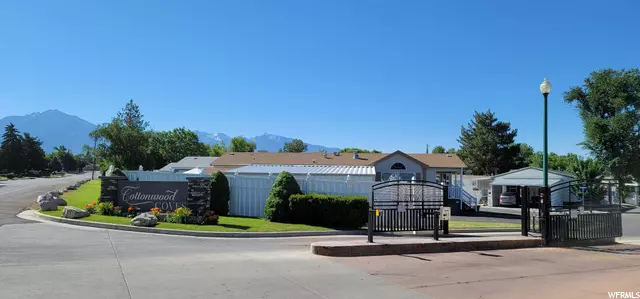 Murray, UT 84107,4448 S PAN AMERICAN DR E