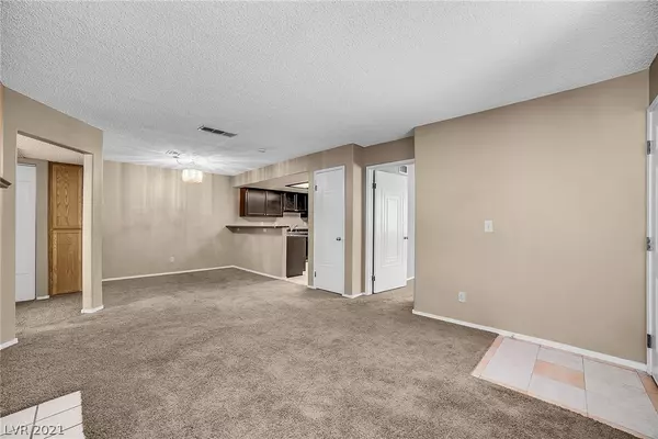 Las Vegas, NV 89117,9070 Spring Mountain Road #221