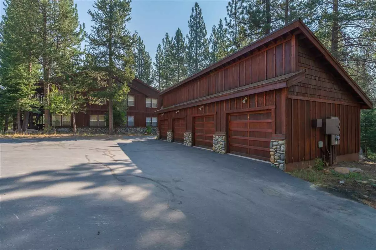 Truckee, CA 96161,11235 Northwoods Boulevard #3