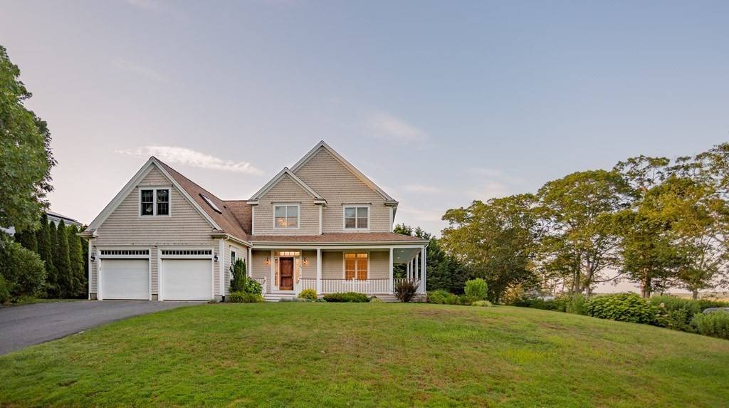 25 Loch Rannoch Way, Yarmouth, MA 02675