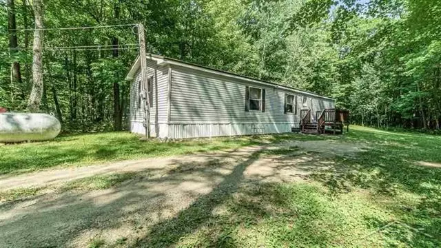 4542 N COREY LANE, Coleman, MI 48618