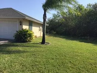 Port Saint Lucie, FL 34983,6328 NW Dora CT