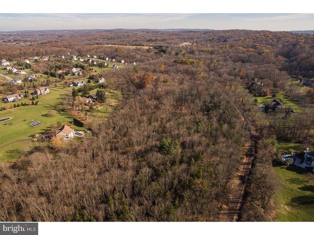 New Hope, PA 18938,00 LOWER MOUNTAIN RD