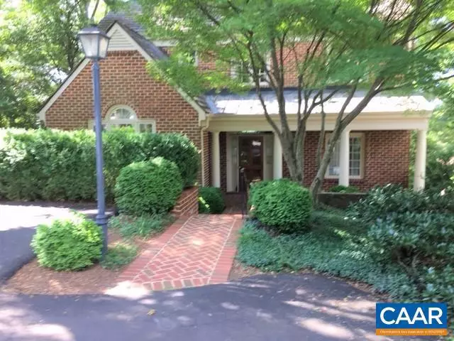 549 DRYDEN PL PL, Charlottesville, VA 22903