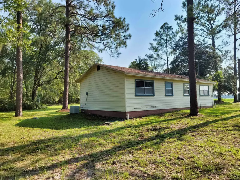 20915 CR 136, Live Oak, FL 32060