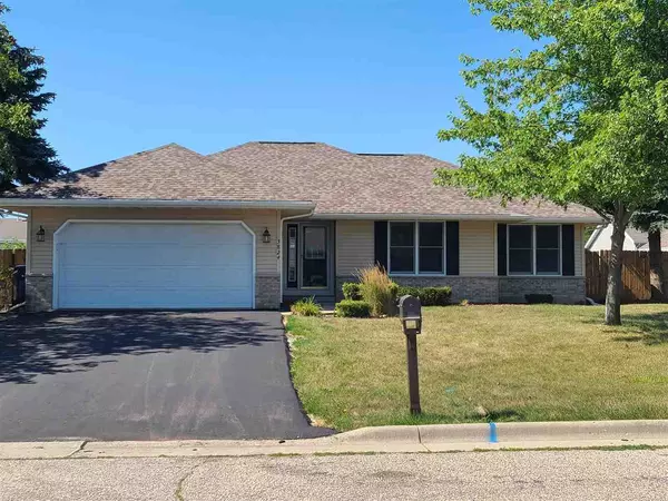 3824 Pintail Dr, Janesville, WI 53546