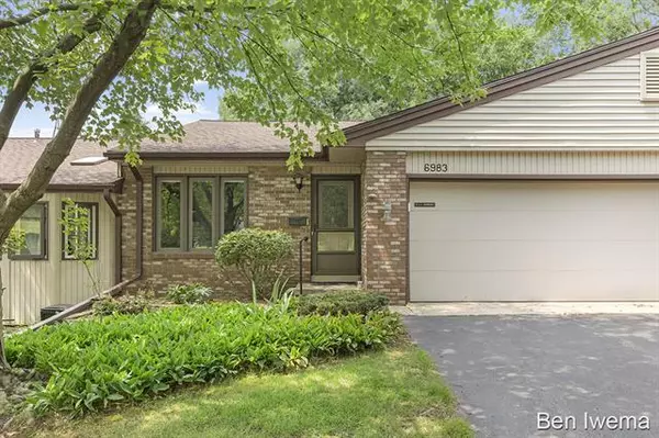 6983 Holly Hill Court SW, Byron Center, MI 49315