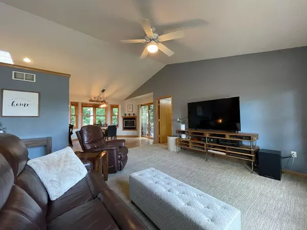 Deerfield, WI 53531,106 Oak Ridge Ct