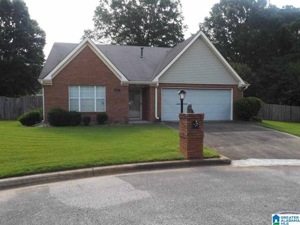 1126 HALE CIRCLE, Center Point, AL 35215