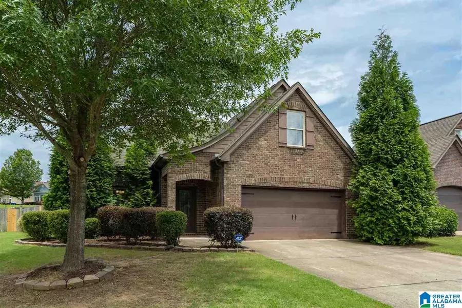 164 GLEN CROSS CIRCLE, Trussville, AL 35173