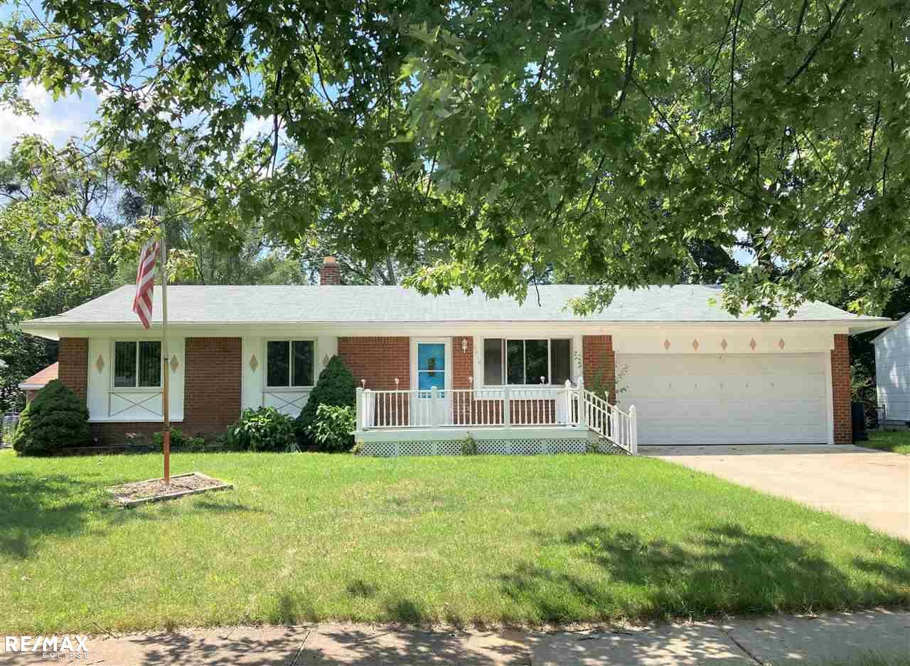 1319 Jeffwood, Waterford, MI 48327