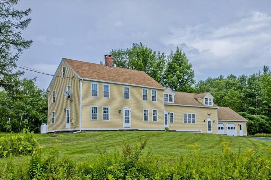 13 E Main Street, Heath, MA 01346