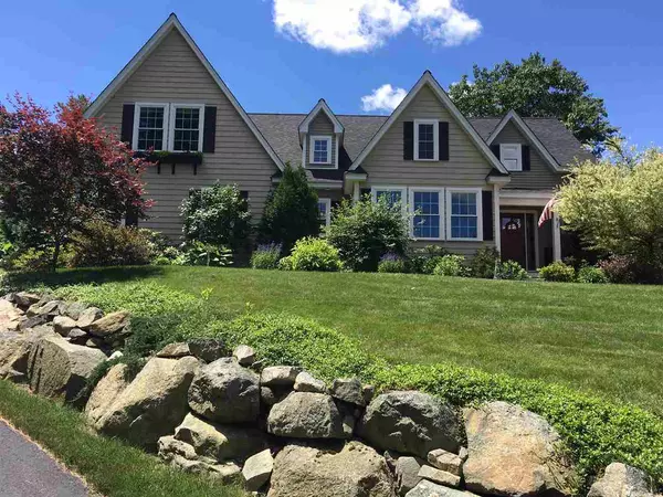 8 Terry's WAY, Exeter, NH 03833