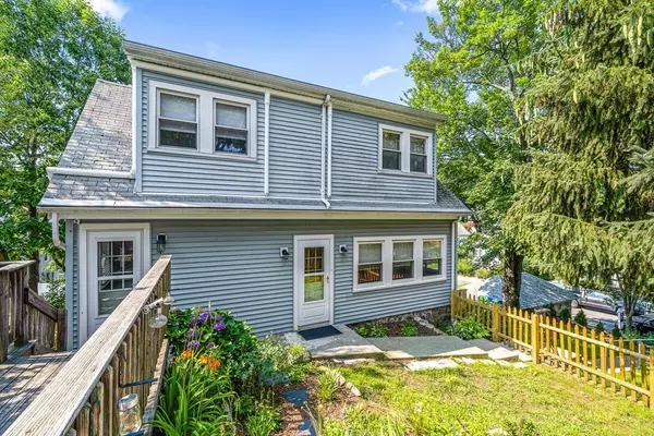 143 Saunders Street, Medford, MA 02155