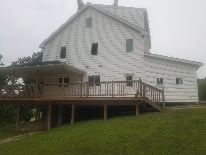 S2110 Woolever  Rd, Wonewoc, WI 53968