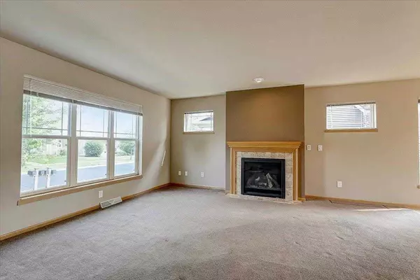 Middleton, WI 53562,8874 Sunstone Ln