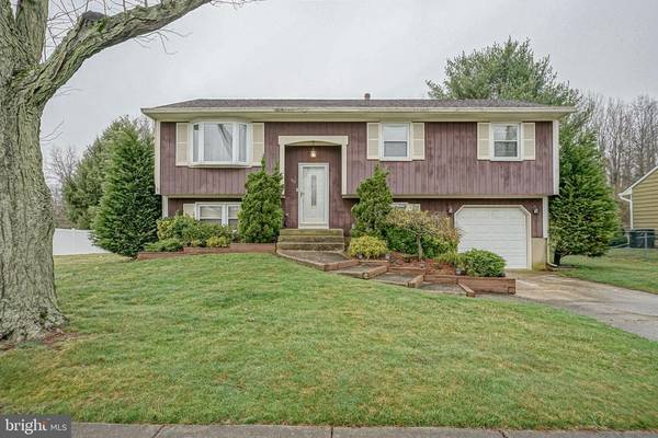 117 HAMPSHIRE DR, Woodbury, NJ 08096