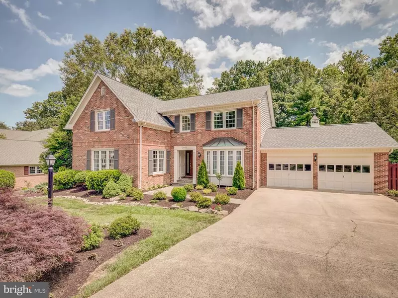 3807 SANDALWOOD CT, Fairfax, VA 22031