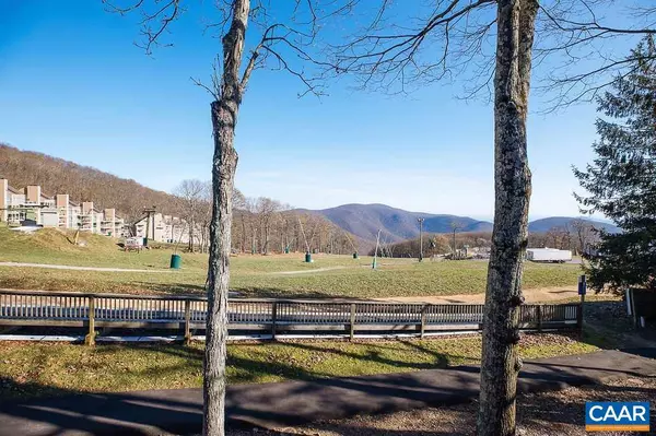 215 TIMBERS CONDOS #215, Wintergreen Resort, VA 22967