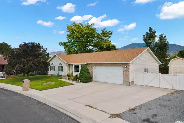 Stansbury Park, UT 84074,401 COUNTRY CLB