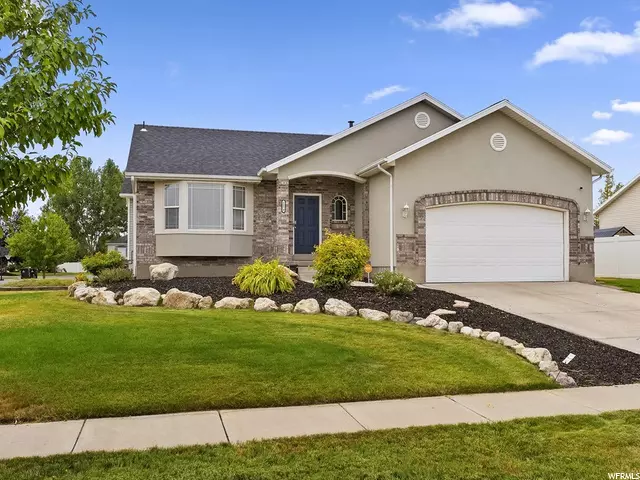 Syracuse, UT 84075,1074 INVERNESS DR