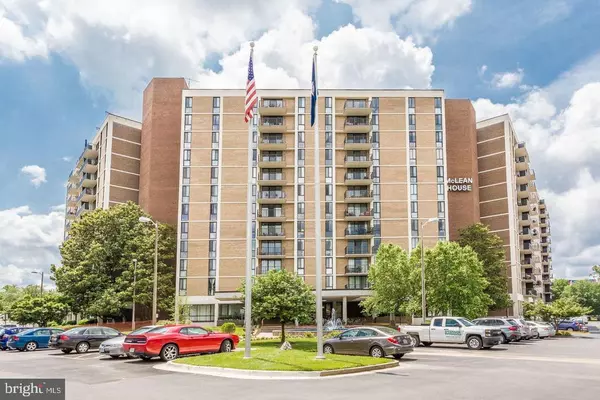 6800 FLEETWOOD RD #408, Mclean, VA 22101