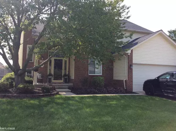 Chesterfield Twp, MI 48047,32075 Oakcrest Dr.