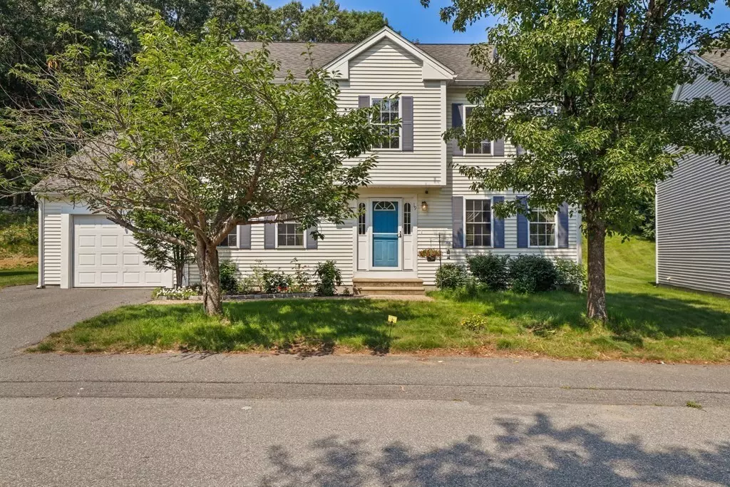 Boxborough, MA 01719,19 Joyce Ln