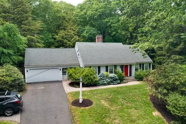 Wayland, MA 01778,55 Woodridge Road