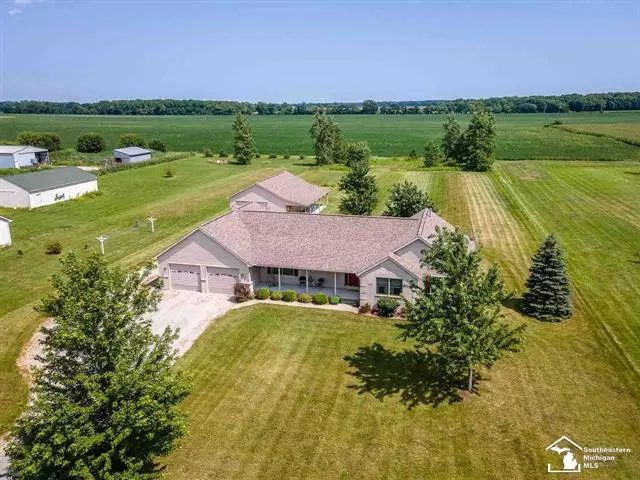 2401 GEIGER, Ida, MI 48140