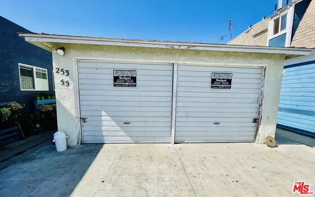 253 E Louise St, Long Beach, CA 90805