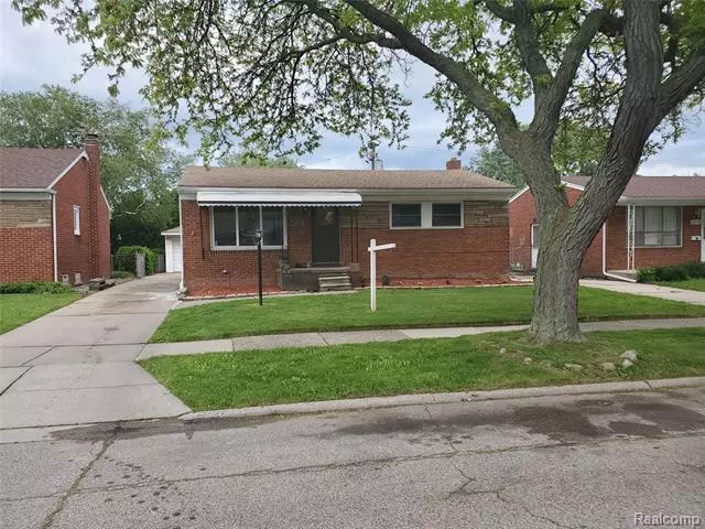 24534 MABRAY AVE, Eastpointe, MI 48021