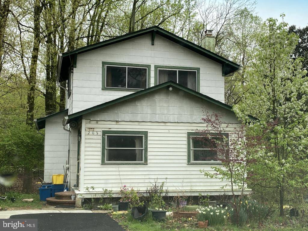 203 LINCOLN AVE, Takoma Park, MD 20912